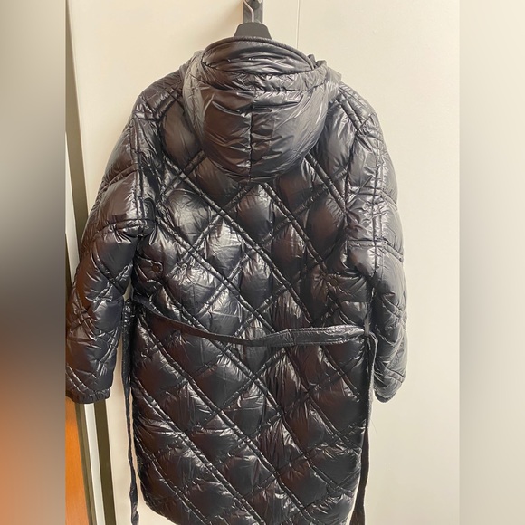 Curve Coat No.1 Black - Picture 3 of 3